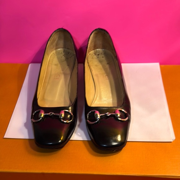 Gucci Black leather loafers size 37 Elegant Black Women's Loafers - Picture 5 of 12
